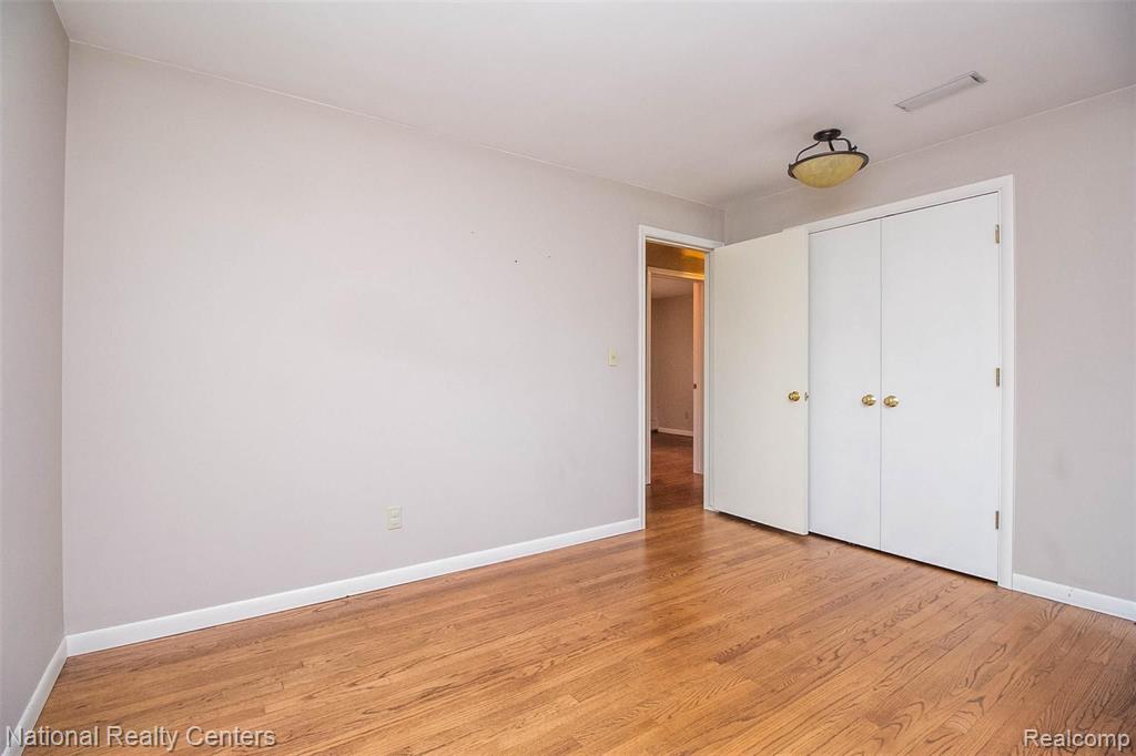 187 Old Perch Road Rochester Hills, MI 48309 - Photo 15 of 35