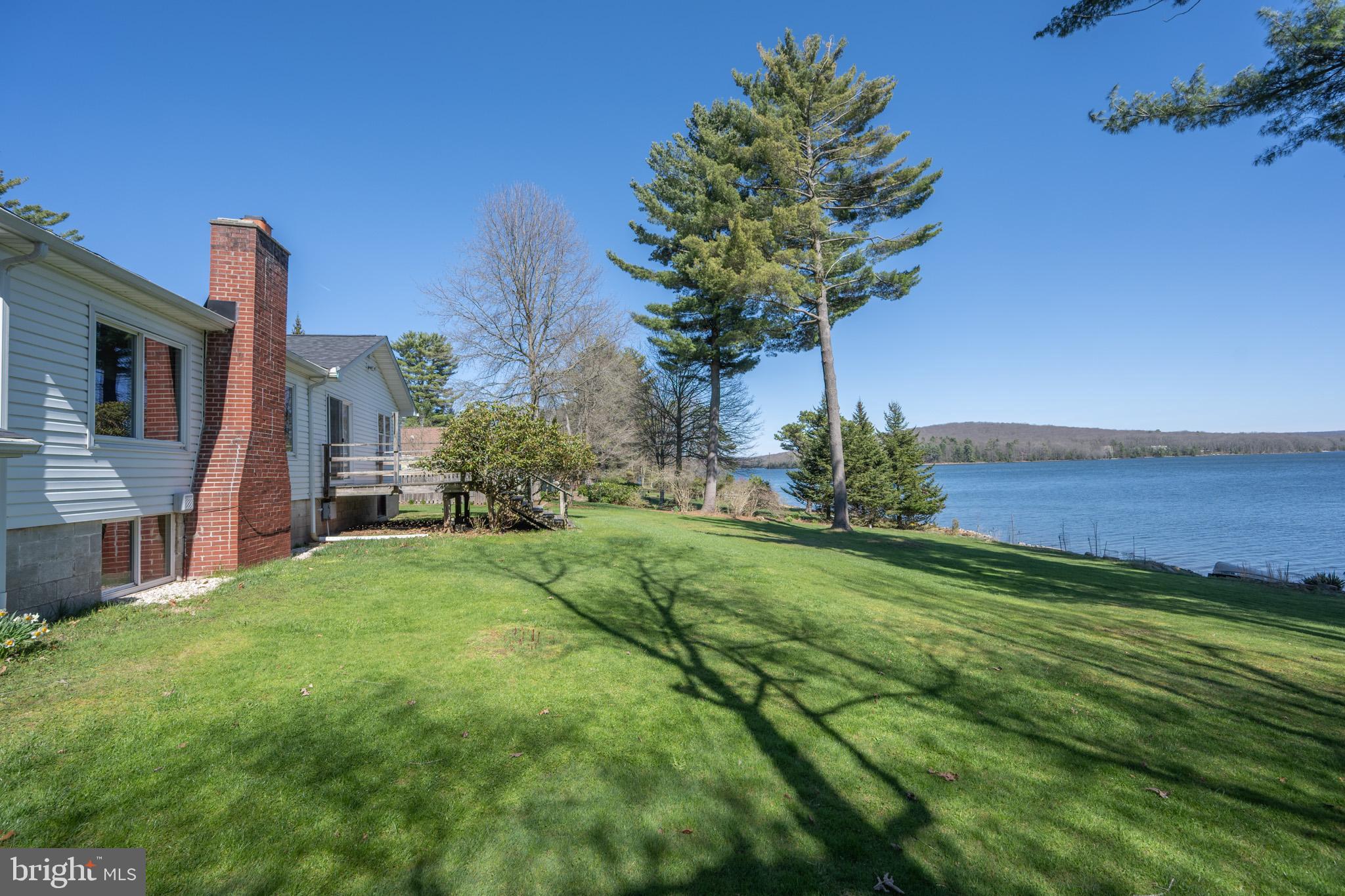 2332 Paradise Point Road Oakland, MD 21550 - Photo 8 of 74 Gallery Image 8