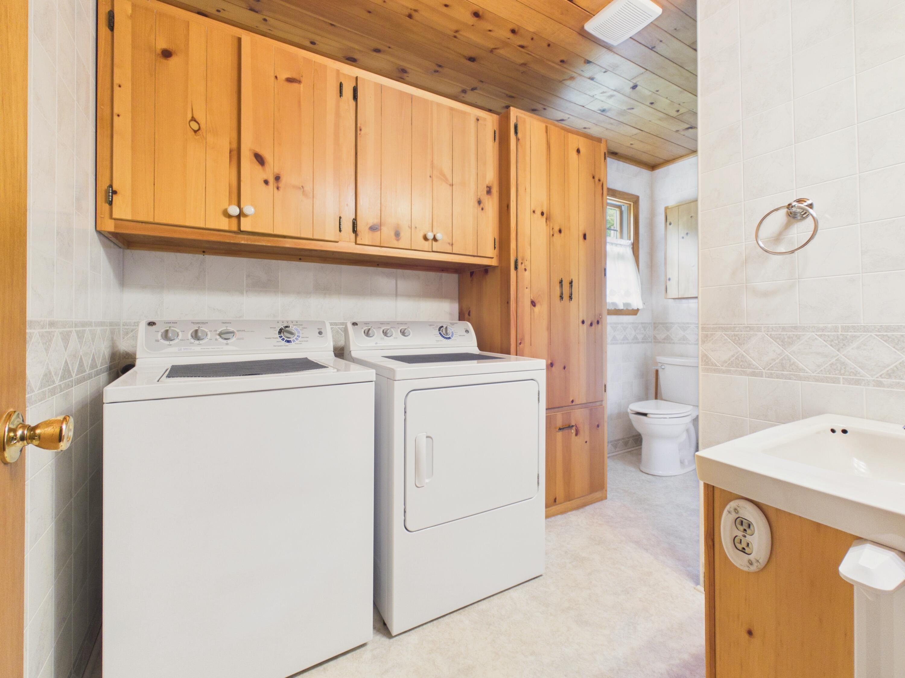 1021 South Shore Road Stockholm, ME 04783 - Photo 14 of 39