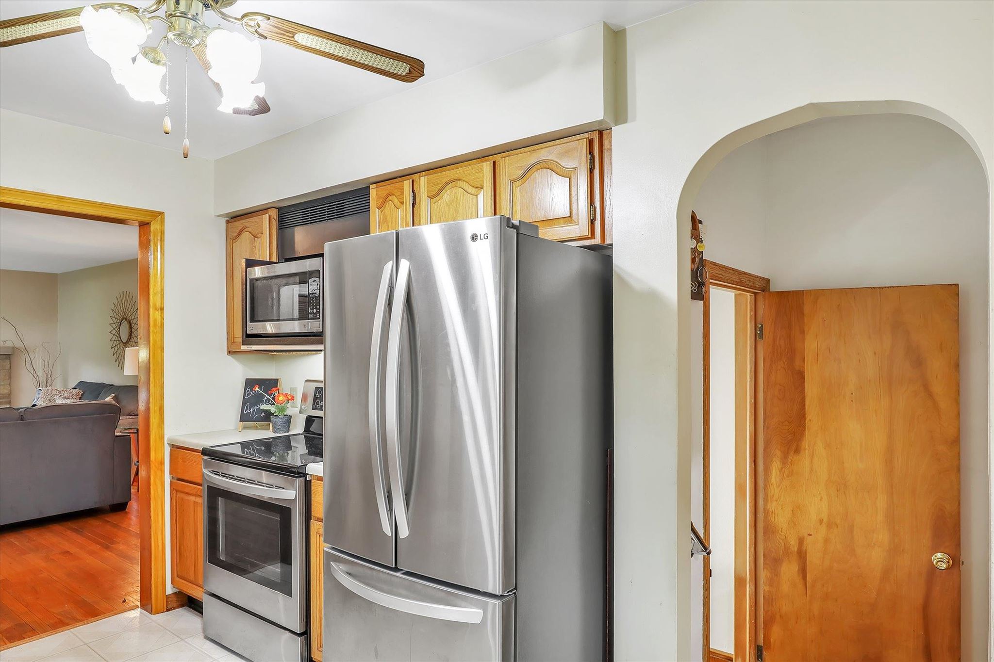 16675 Cleveland Road Granger, IN 46530 - Photo 12 of 36 Gallery Image 12