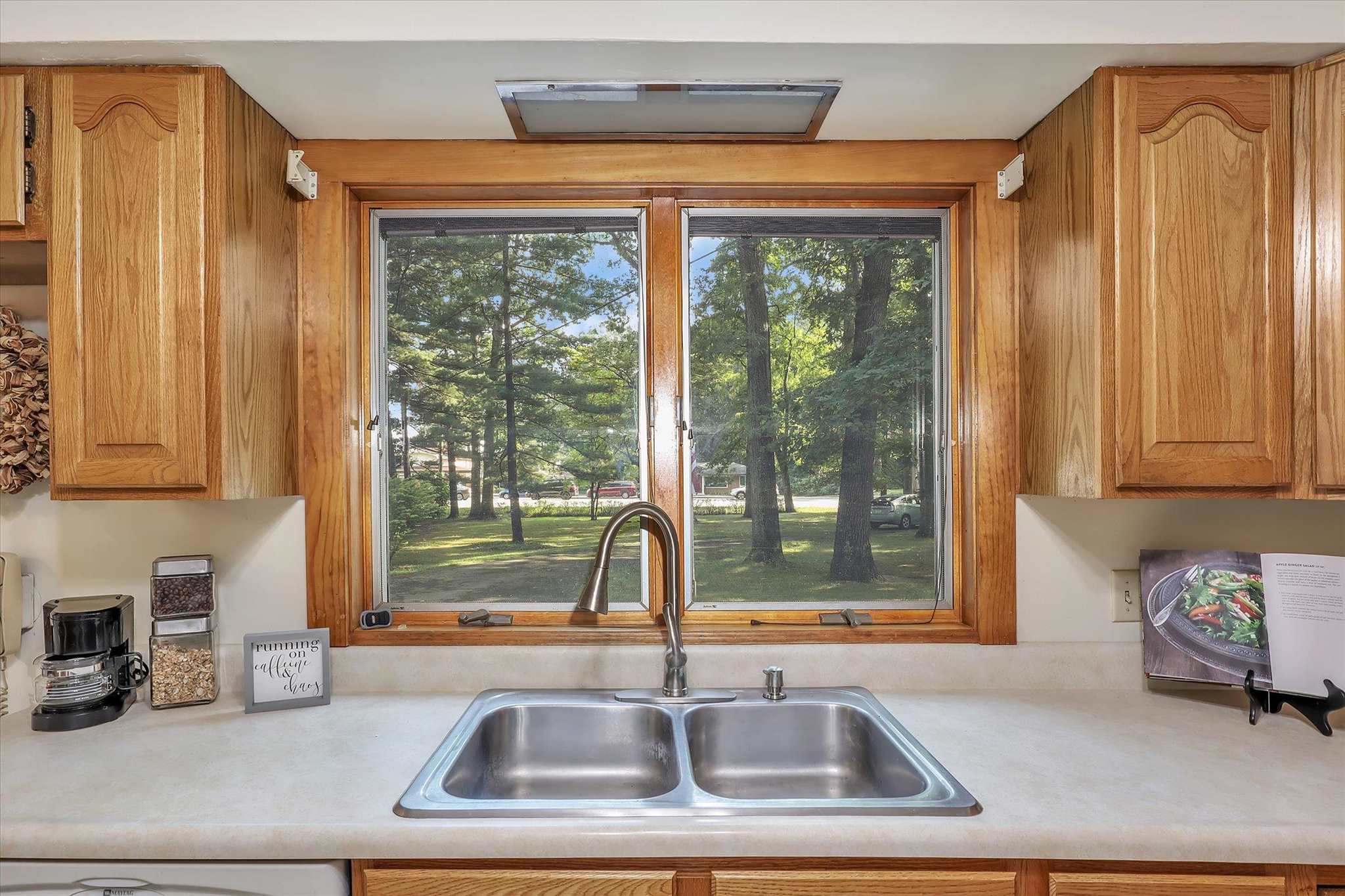 16675 Cleveland Road Granger, IN 46530 - Photo 14 of 36 Gallery Image 14