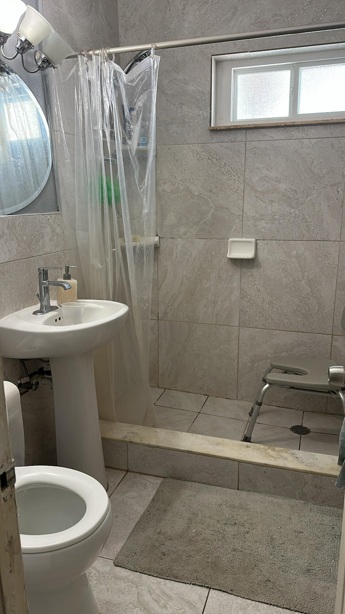 2024 Golfview Court Fort Pierce, FL 34950 - Photo 2 of 10 A74436AE-FEBE-42D4-AE38-24127FE9C068