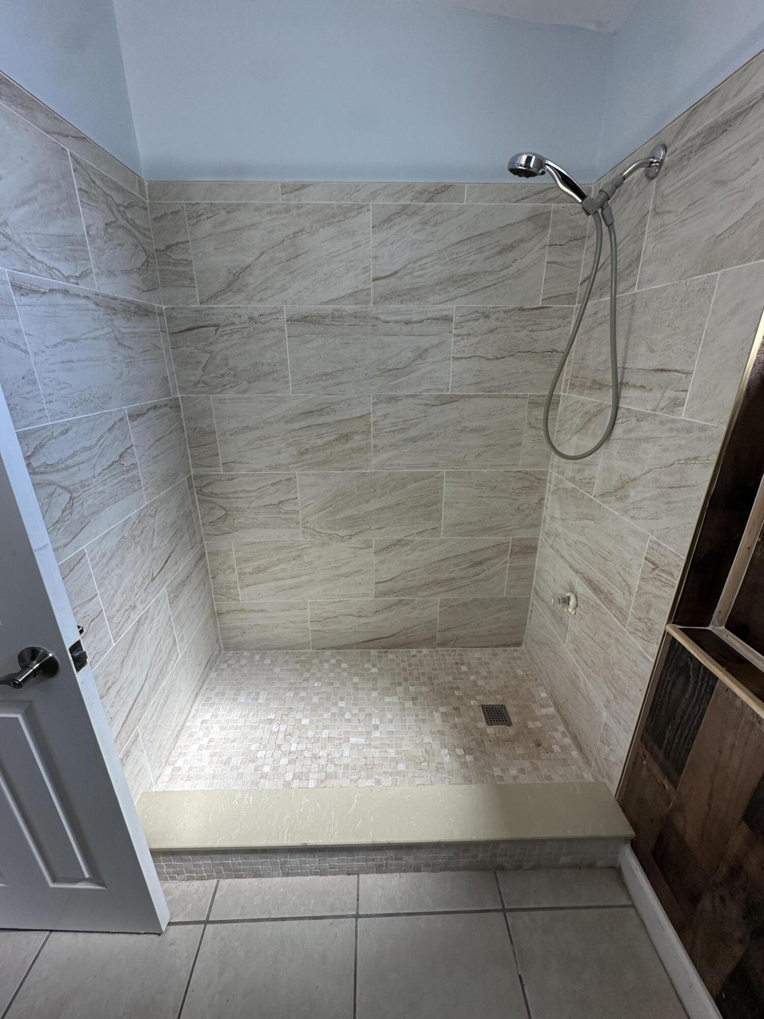 2024 Golfview Court Fort Pierce, FL 34950 - Photo 4 of 10 IMG_2986