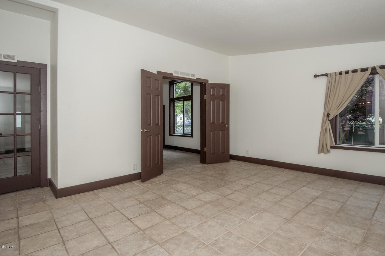 836 North River Bend Road Otis, OR 97368 - Photo 17 of 42 Master Bedroom - View 1