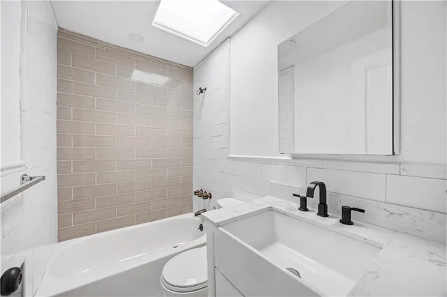 $3,995,000 | 411 Union Street | Carroll Gardens