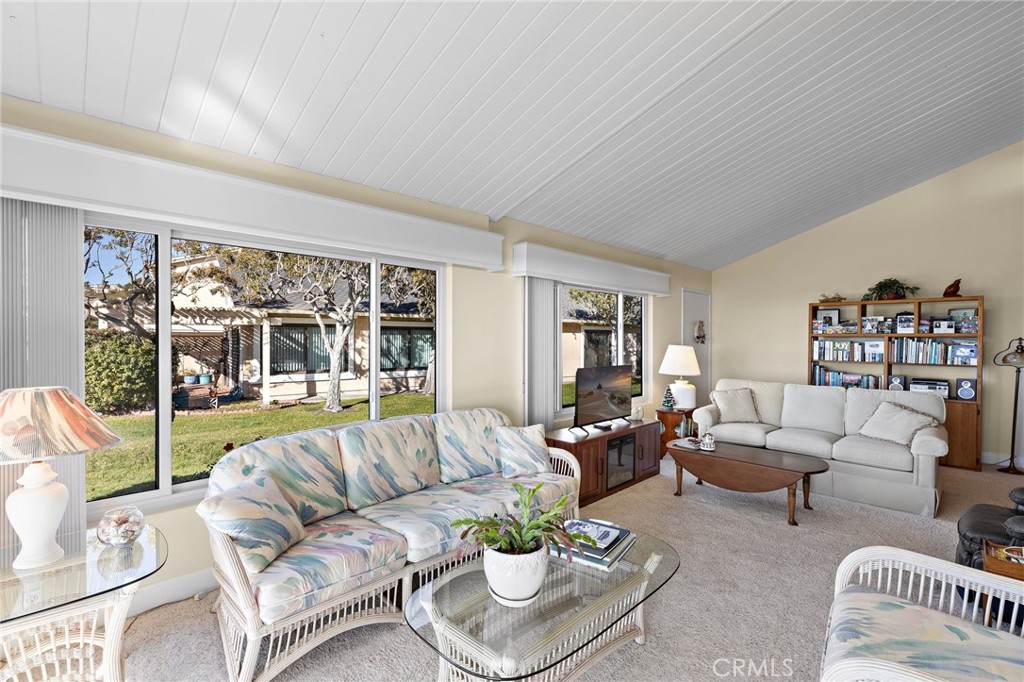 200 Avenida Baja San Clemente, CA 92672 - Photo 5 of 32