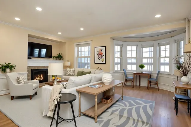 $1,299,000 | 983 Memorial Drive, Unit 502, Cambridge, MA 02138