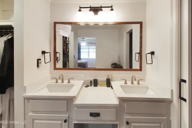 $220,000 | 1611 Kent Avenue, Jackson, MS 39211