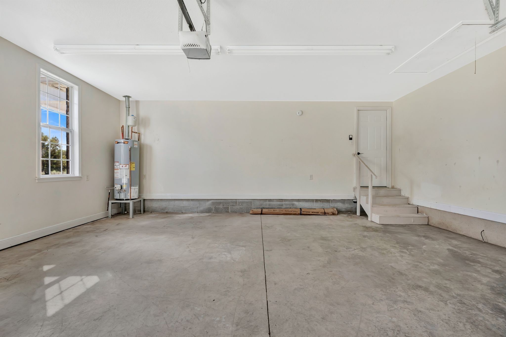 2044 Old Blacktop Road McEwen, TN 37101 - Photo 42 of 45 a view of an empty room