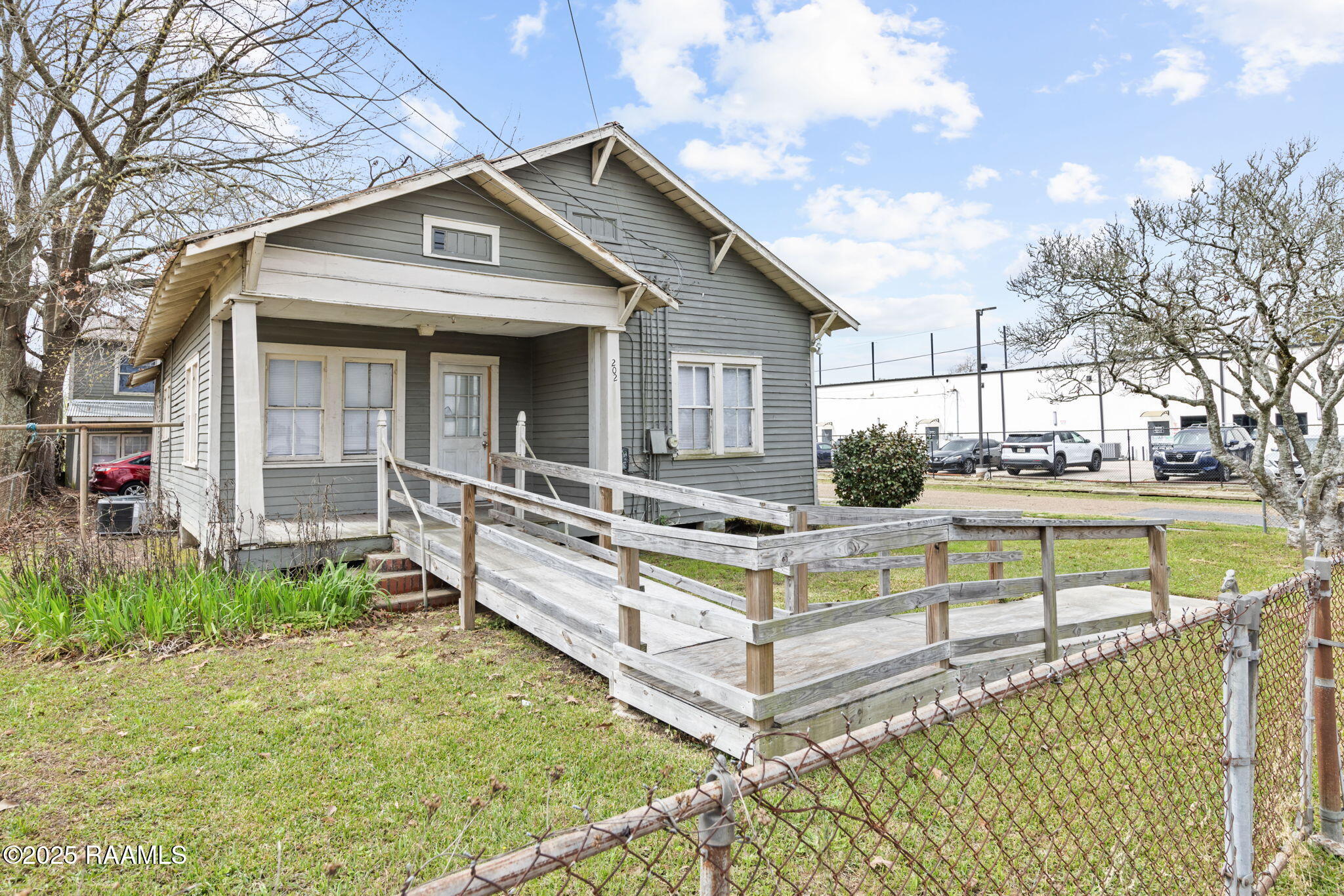 202 Carmel Drive Lafayette, LA 70501 - Photo 3 of 20 Front House