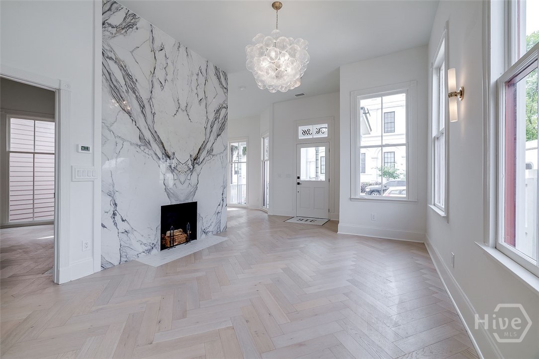 316 West 38th Street Savannah, GA 31401 - Photo 12 of 50