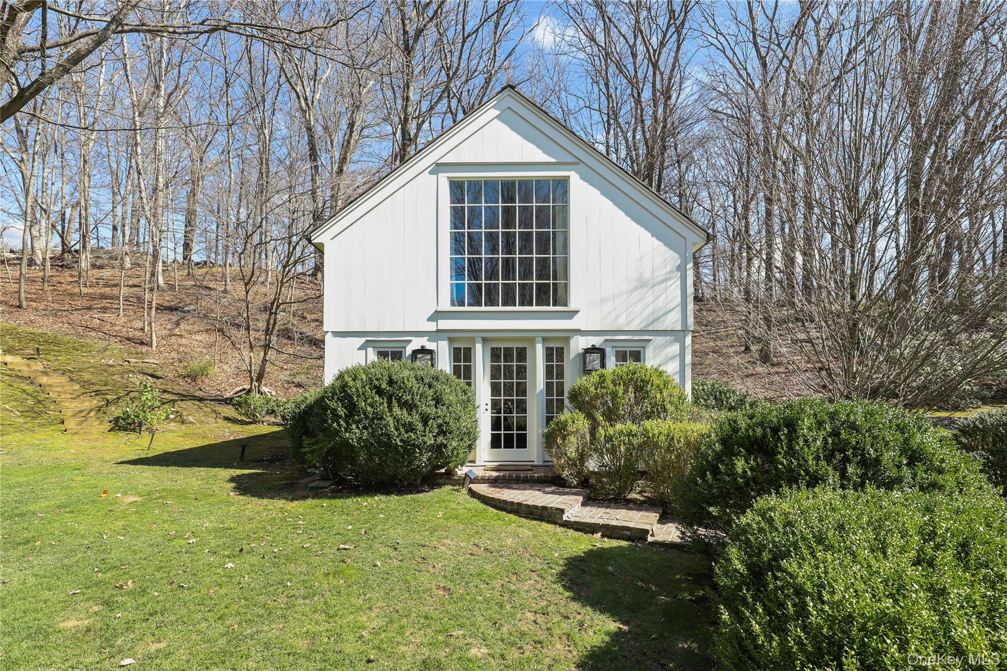 269 Stone Hill Road Pound Ridge, NY 10576 - Photo 22 of 46 Huge studio above carriage house/garage with fireplace and bath