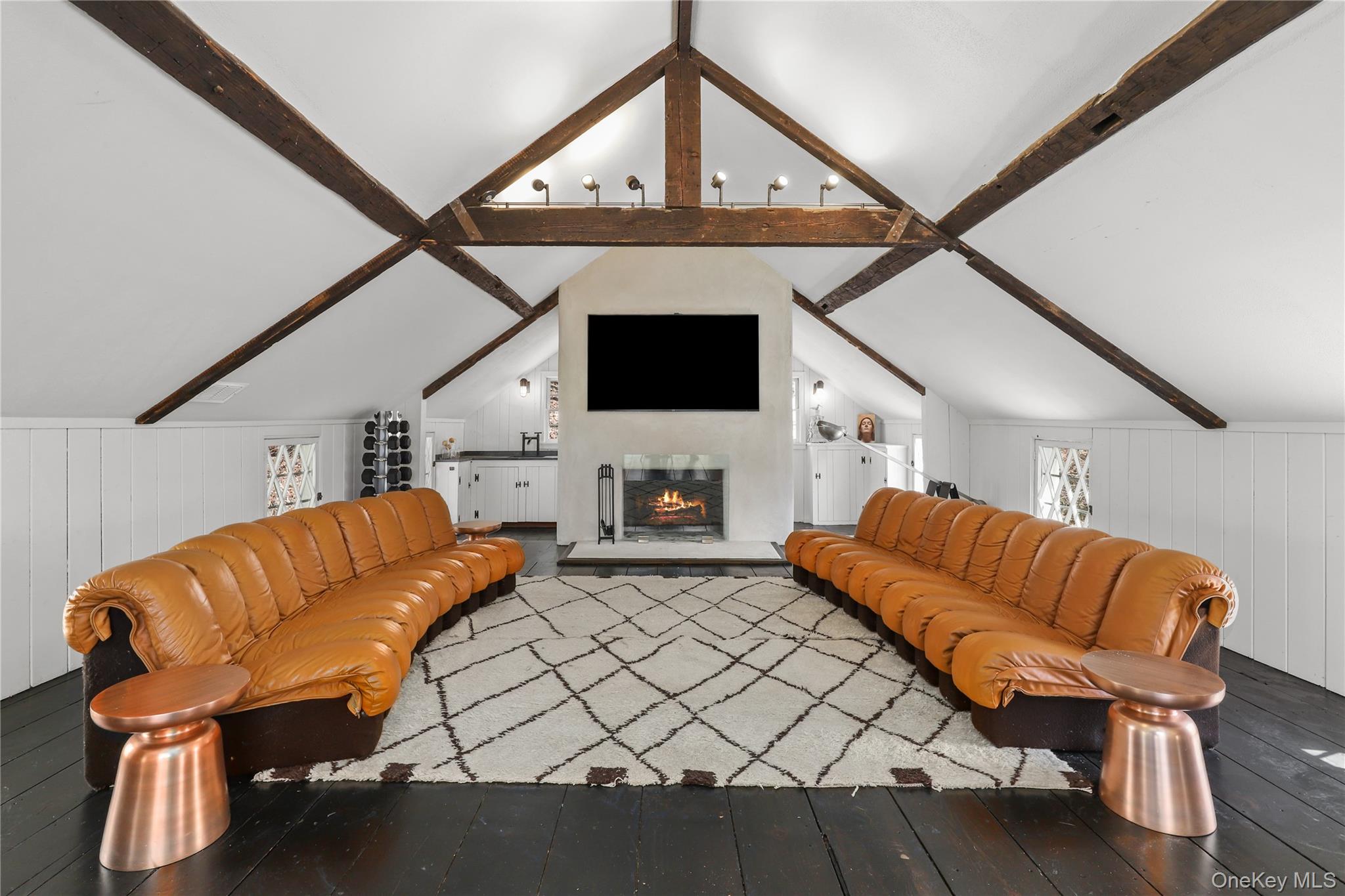 269 Stone Hill Road Pound Ridge, NY 10576 - Photo 25 of 46 Huge studio/office above carriage house/garage with fireplace, wet bar and bath