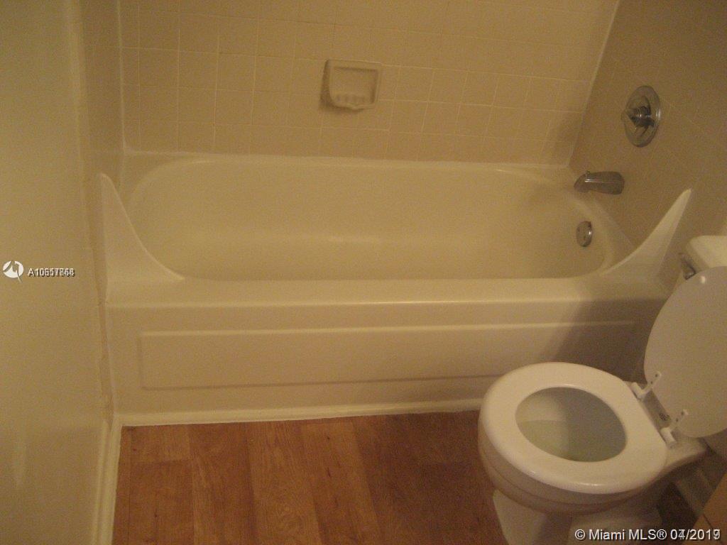 4261 West McNab Road, Unit 33 Pompano Beach, FL 33069 - Photo 11 of 22 Gallery Image 11