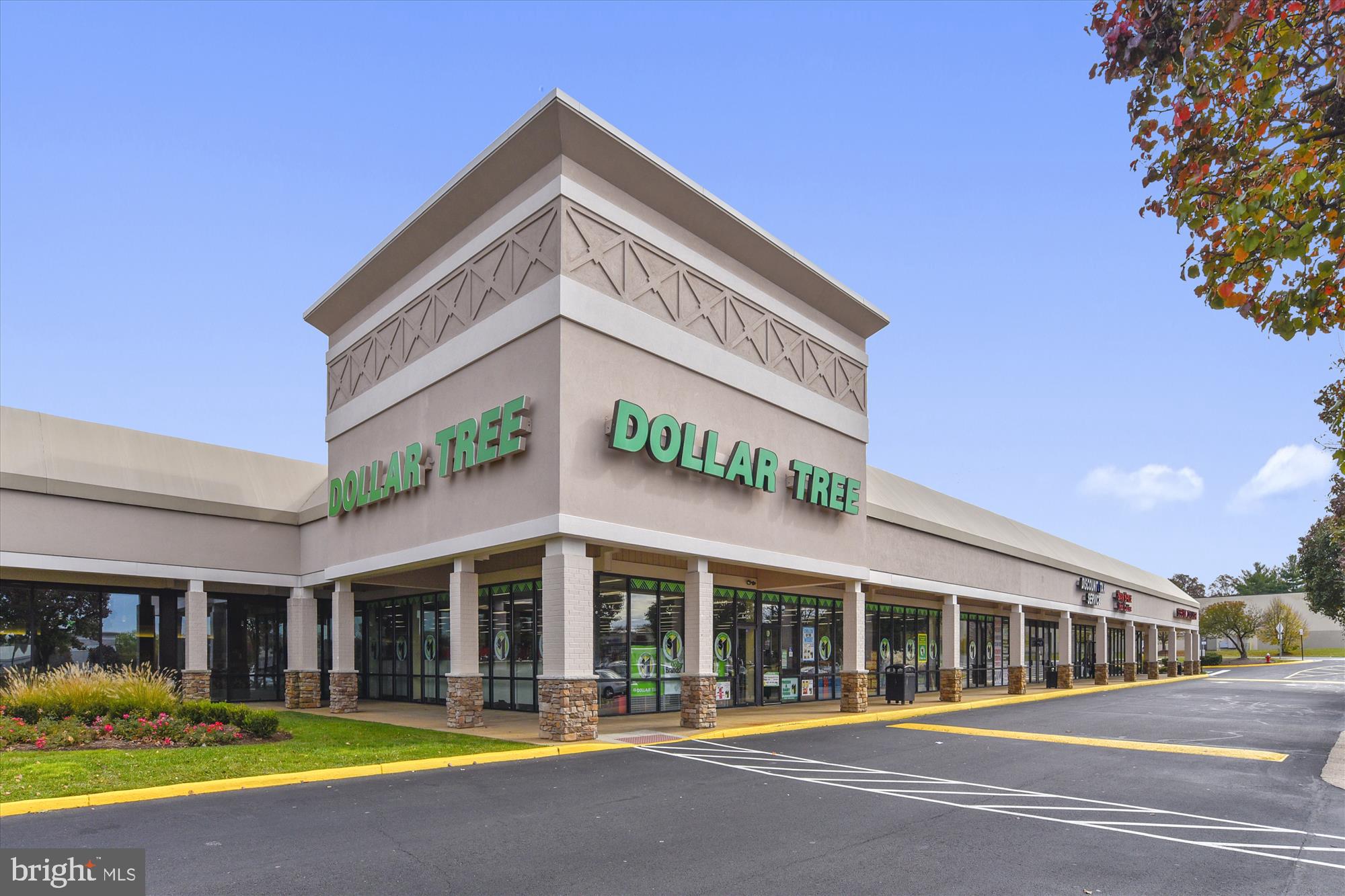 126 North Sycamore Road Sterling, VA 20164 - Photo 35 of 42 Sterling Plaza Shopping Center