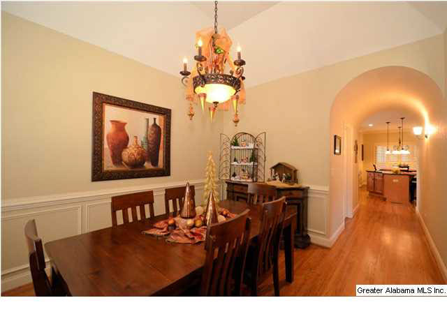 1056 Stoneykirk Road Pelham, AL 35124 - Photo 4 of 32