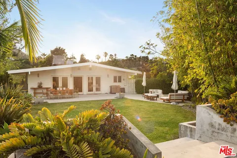 $3,489,000 | 8410 Edwin Drive, Los Angeles, CA 90046