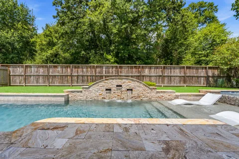 $799,000 | 23011 Creek Park Drive, Spring, TX 77389