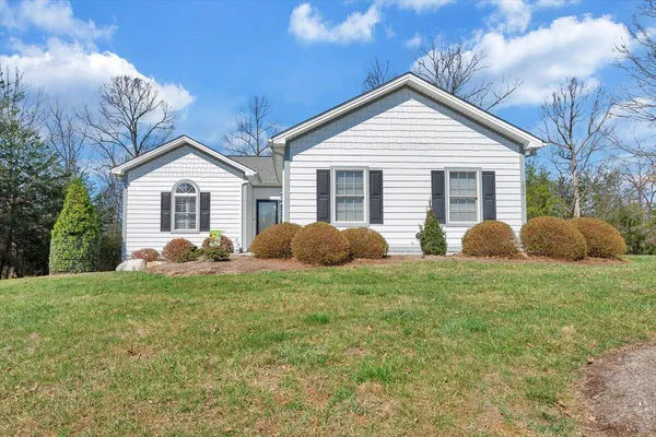 $539,000 | 1034 Joffrey Drive, Huddleston, VA 24104