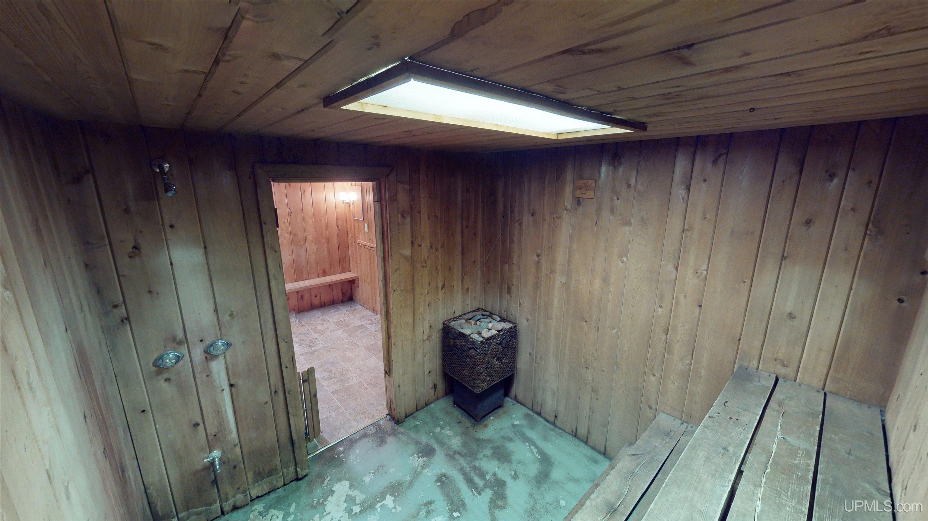 16589 Liminga Road Houghton, MI 49931 - Photo 34 of 55