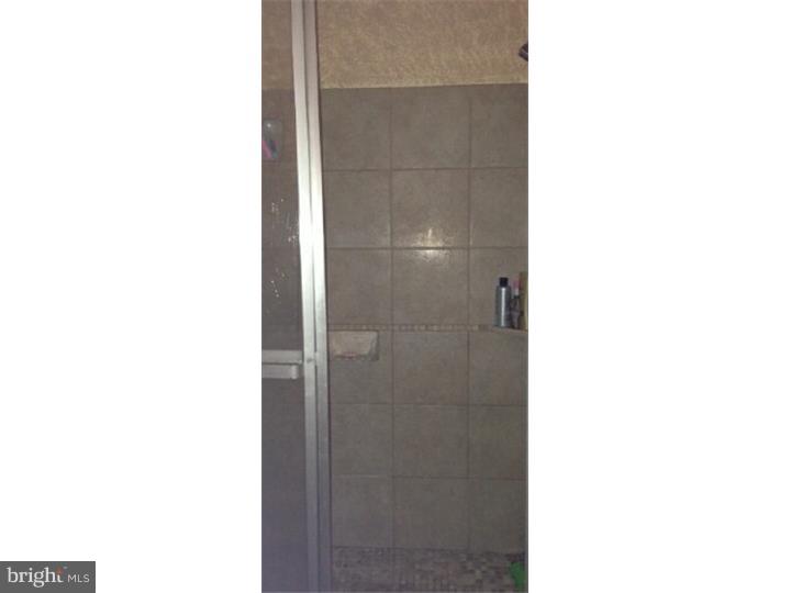 149 Crossing Way Lindenwold, NJ 08021 - Photo 17 of 23 Bathroom