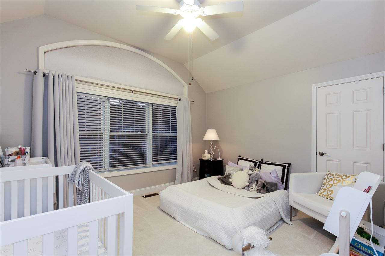 15 Hackett Hill Road, Unit 15 Manchester, NH 03102 - Photo 16 of 22