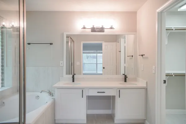 $2,600 | 91 North Willow Point Circle, The Woodlands, TX 77382