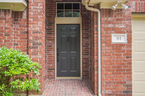 $2,600 | 91 North Willow Point Circle, The Woodlands, TX 77382