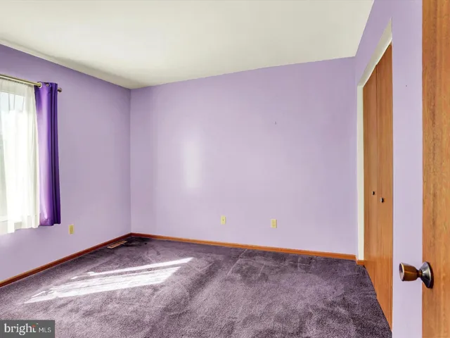 a view of empty room