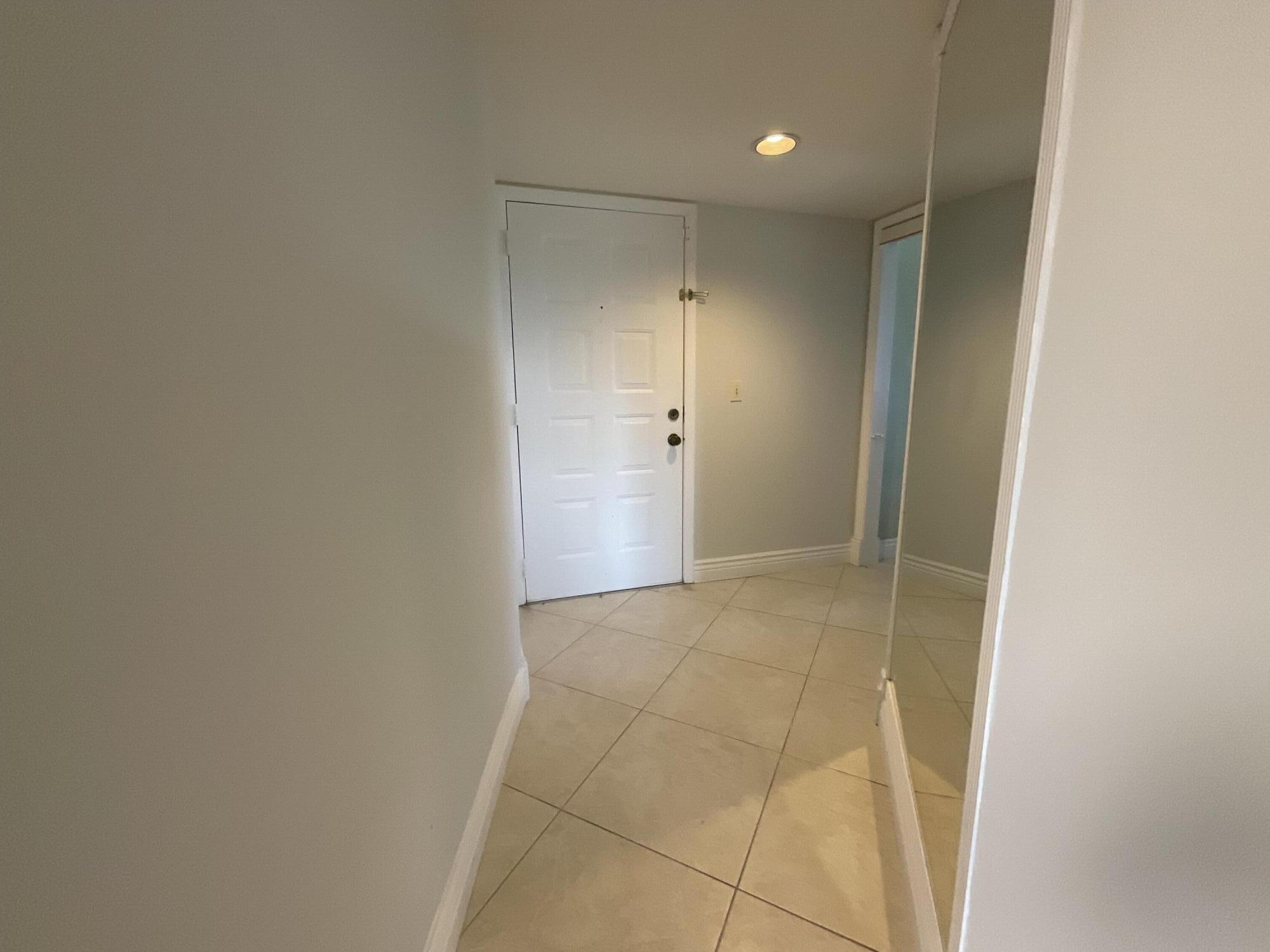 14475 Strathmore Lane, Unit 501 Delray Beach, FL 33446 - Photo 40 of 53 Foyer