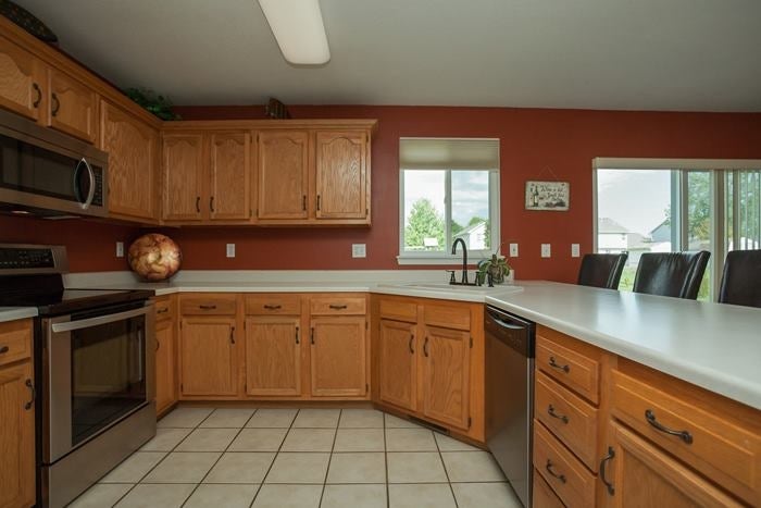 3608 Water Point Road Southwest Cedar Rapids, IA 52404 - Photo 7 of 25 Gallery Image 7