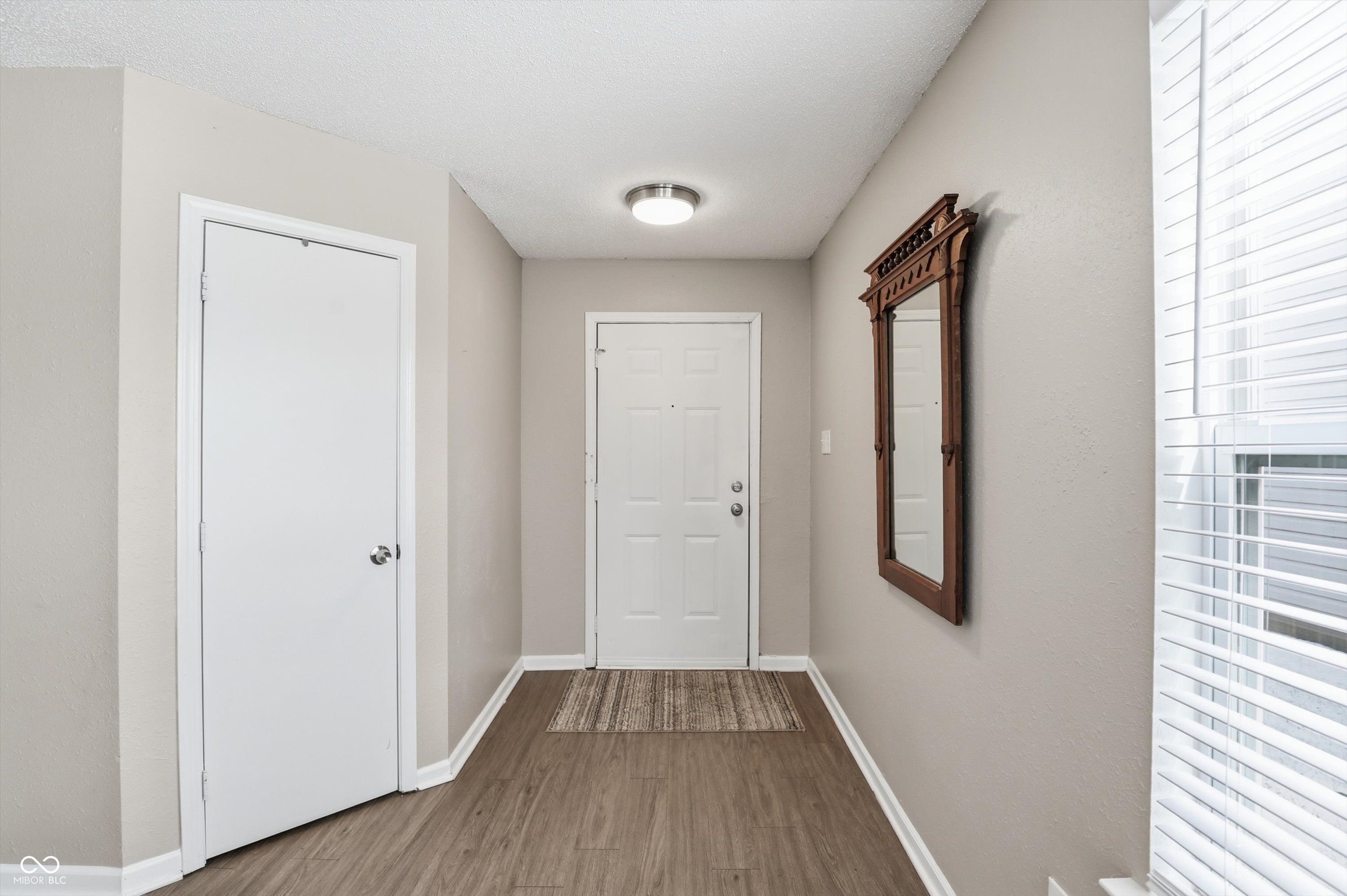 7437 Sedgewick Way Indianapolis, IN 46256 - Photo 5 of 33