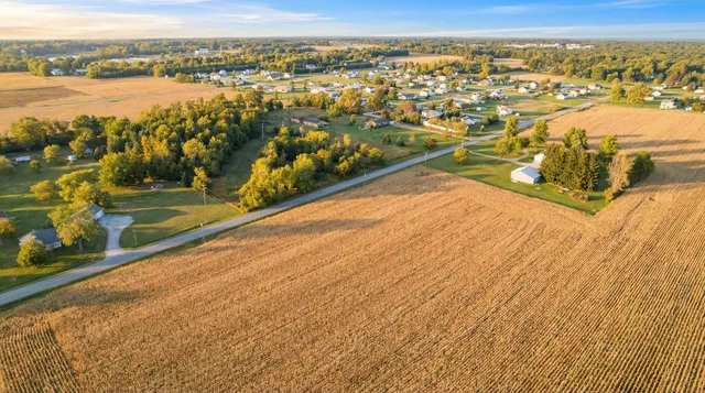 $298,000 | 2571 East Valley Road, Adrian, MI 49221