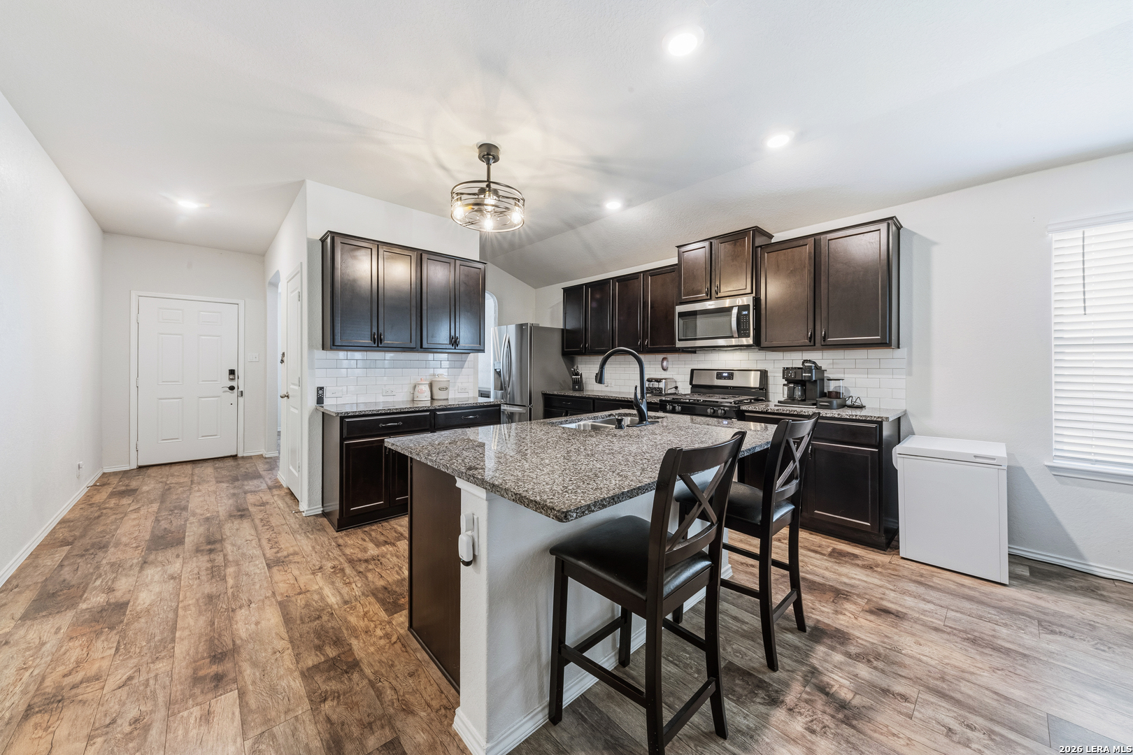 6203 Tadpole Bluff Converse, TX 78109 - Photo 11 of 28