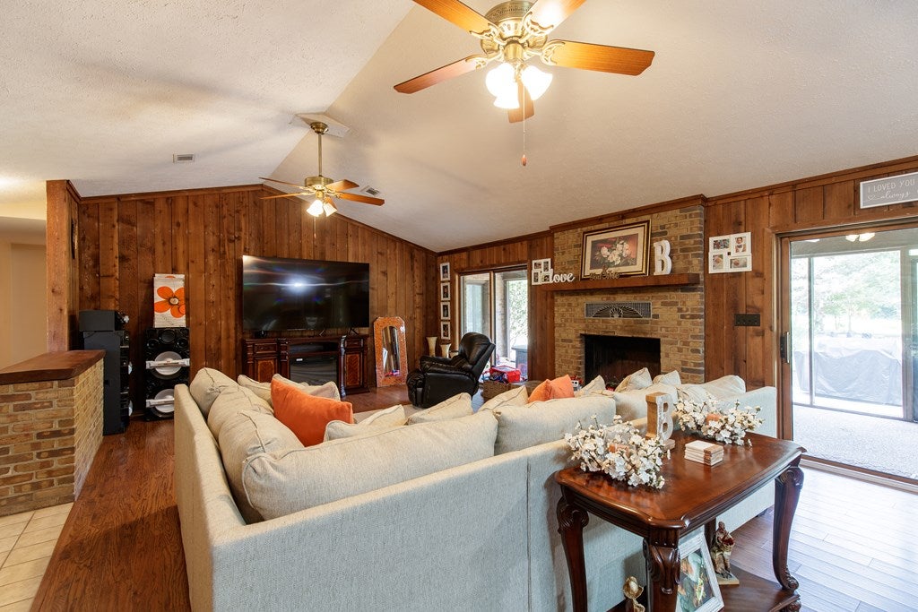 838 Hall Road Moultrie, GA 31788 - Photo 4 of 26 Gallery Image 4