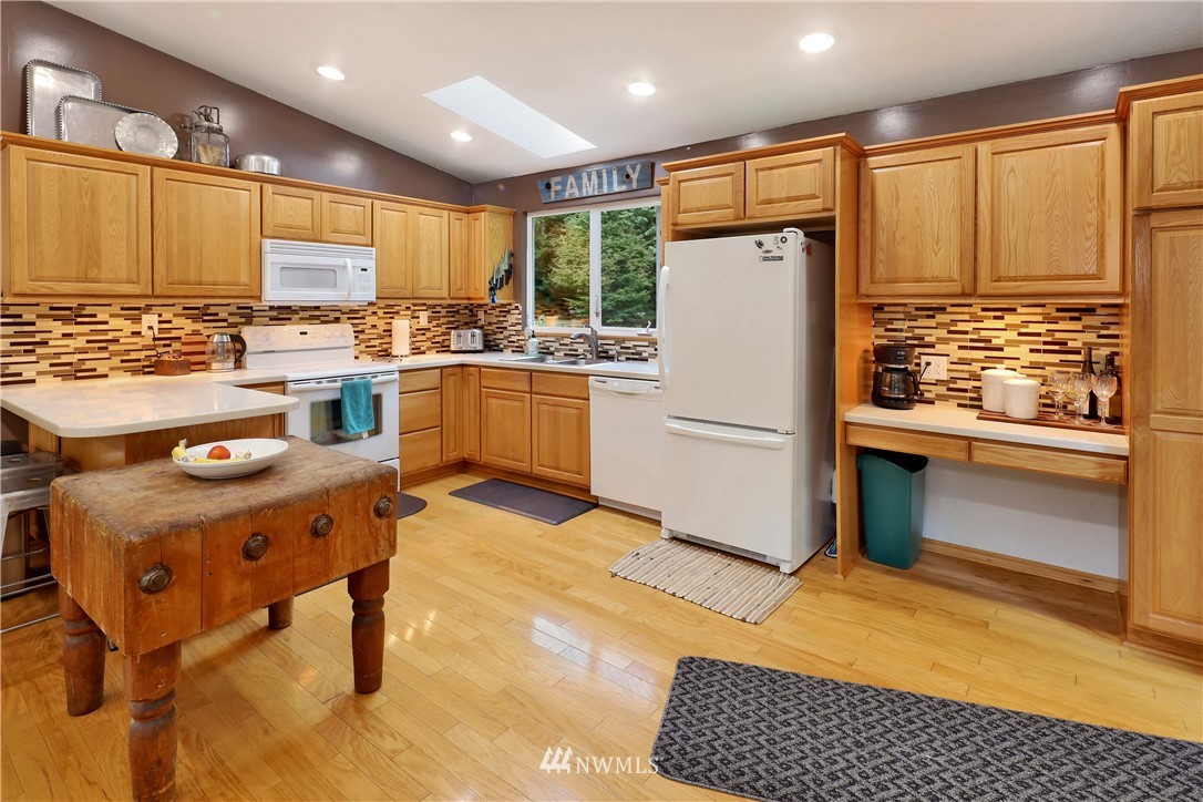 1448 Barrell Springs Road Bellingham, WA 98229 - Photo 5 of 39 Gallery Image 5