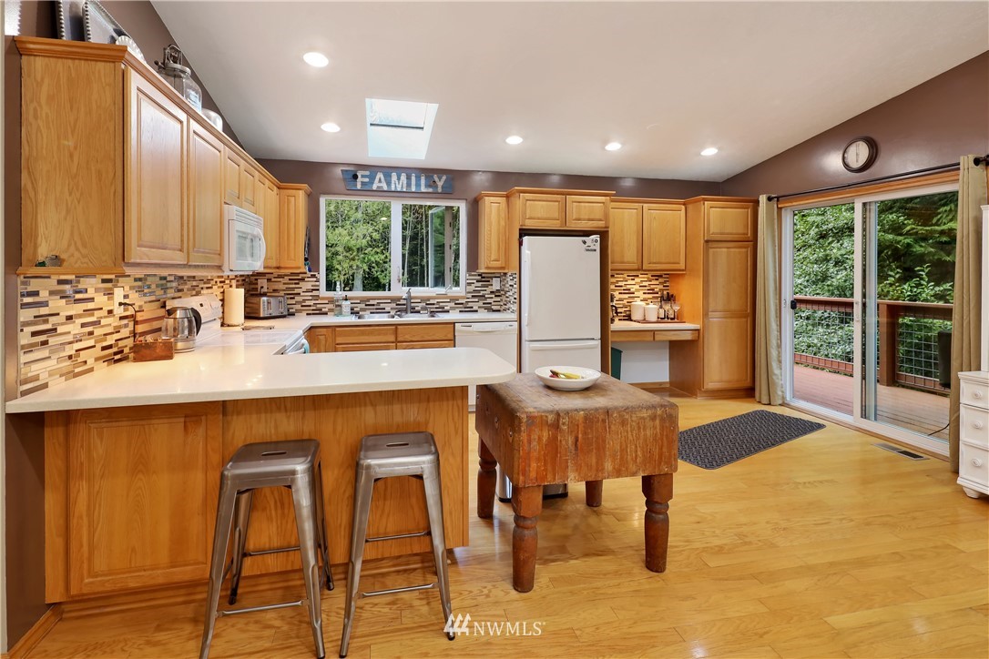 1448 Barrell Springs Road Bellingham, WA 98229 - Photo 8 of 39 Gallery Image 8