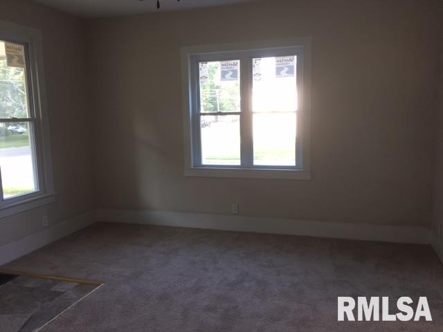 748 East Locust Street Canton, IL 61520 - Photo 11 of 25 Gallery Image 11