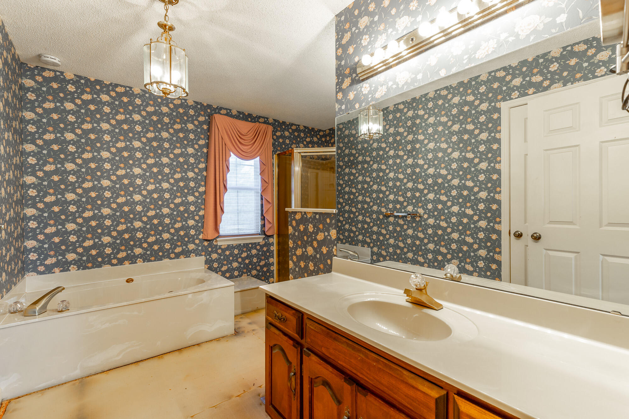 427 Valleybrook Road Hixson, TN 37343 - Photo 26 of 81 427 Valleybrook Road HD-40