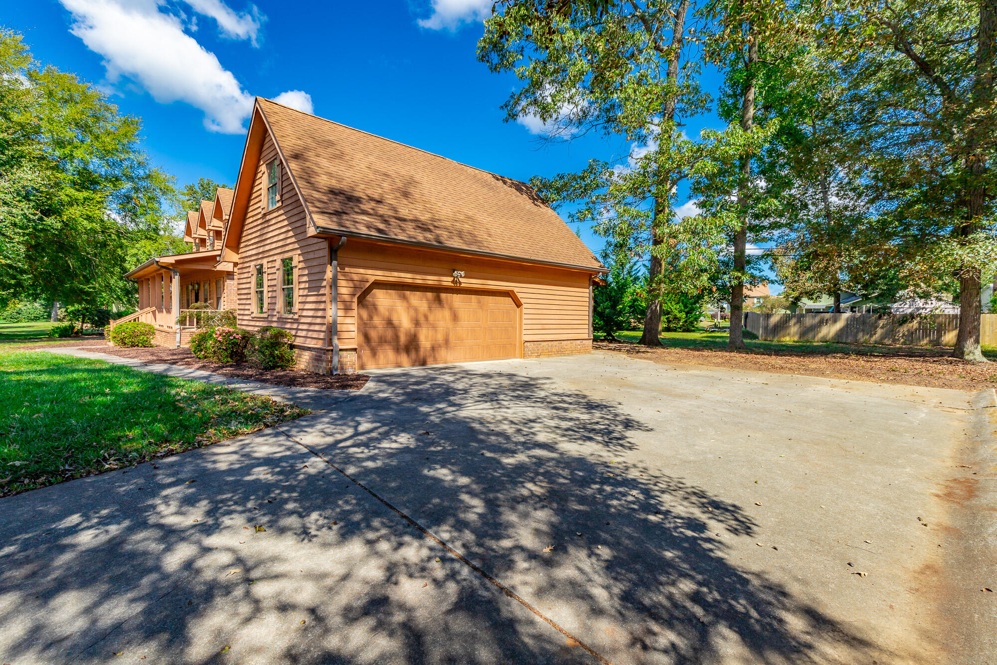 427 Valleybrook Road Hixson, TN 37343 - Photo 8 of 81 427 Valleybrook Road HD-11