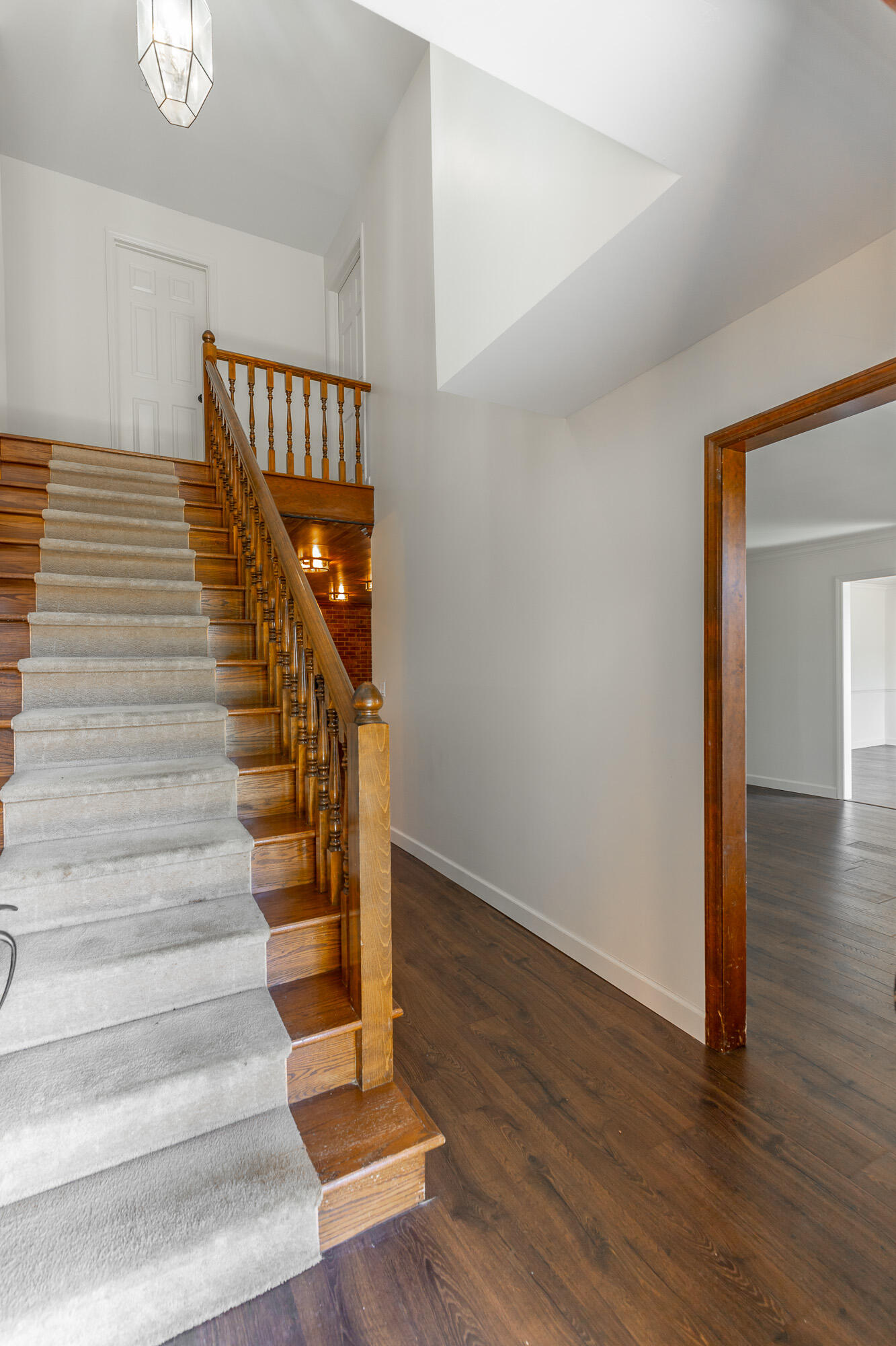 427 Valleybrook Road Hixson, TN 37343 - Photo 10 of 81 427 Valleybrook Road HD-28