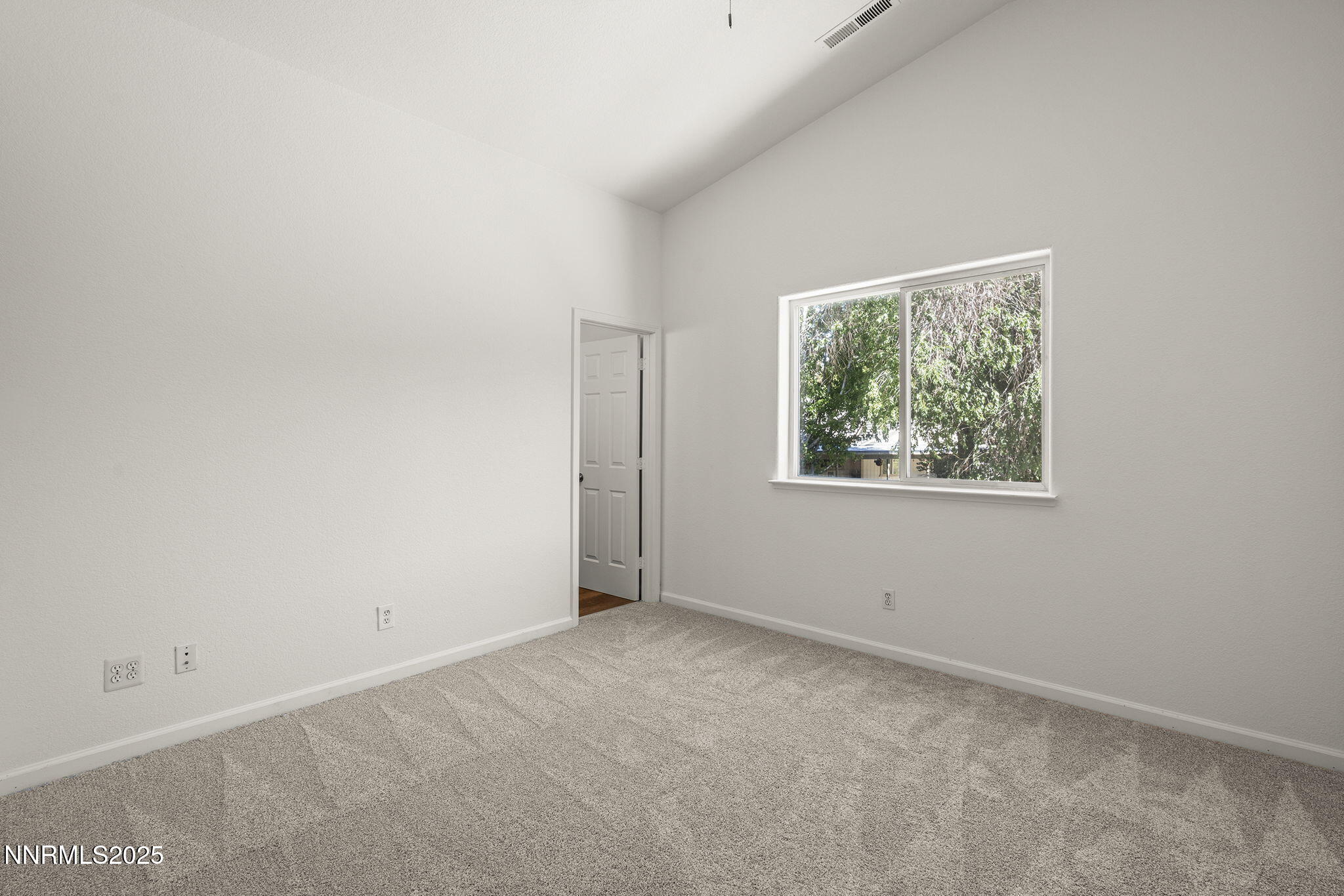 515 College Drive Reno, NV 89503 - Photo 15 of 25 an empty room with windows