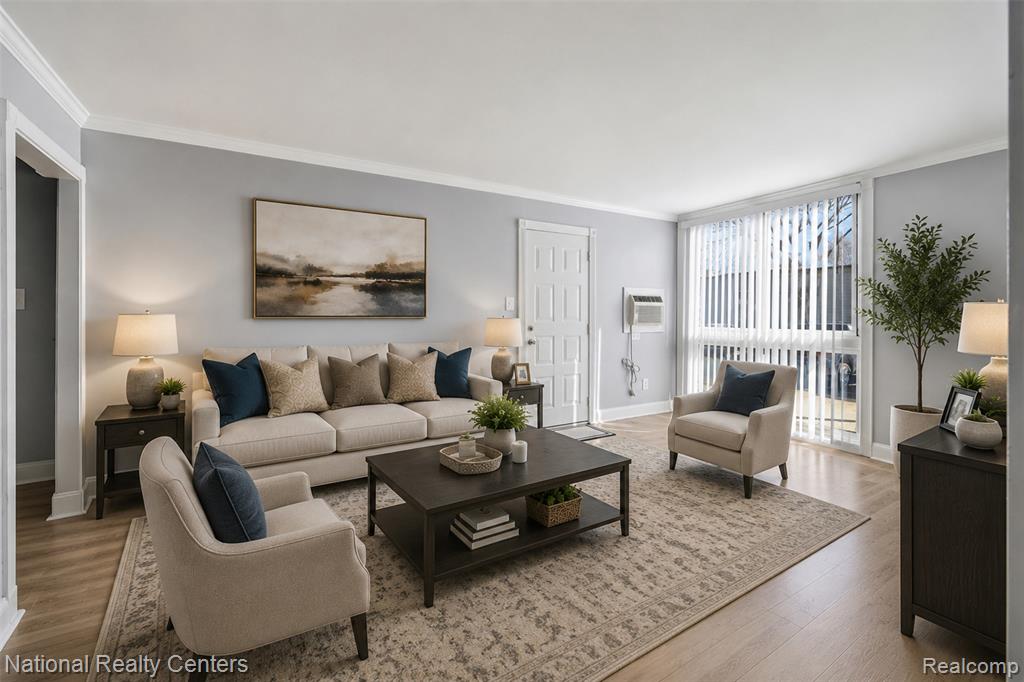 4030 West 13 Mile Road, Unit J2 Royal Oak, MI 48073 - Photo 5 of 11