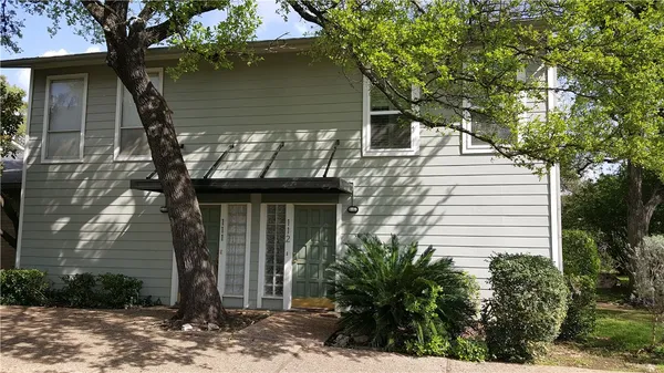 $2,150 | 3523 Greystone Drive, Unit 112, Austin, TX 78731