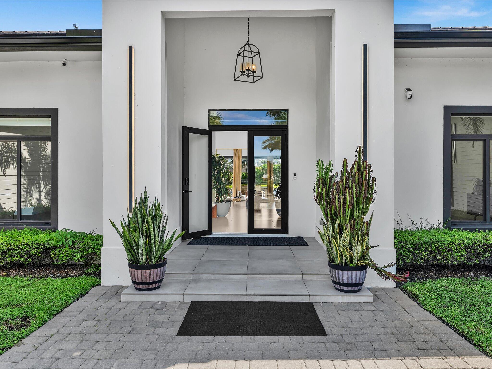 6122 Southwest 173rd Way Southwest Ranches, FL 33331 - Photo 6 of 137 Frontdoor