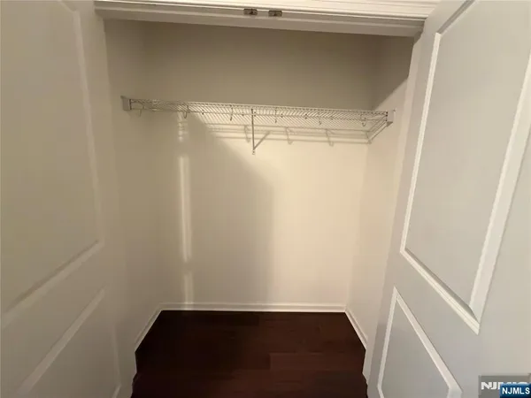 $3,395 | 2001 Hudson Terrace, Unit 404, Fort Lee, NJ 07024