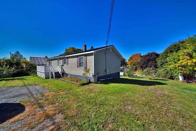 $170,000 | 23 Wilson Avenue, Houlton, ME 04730