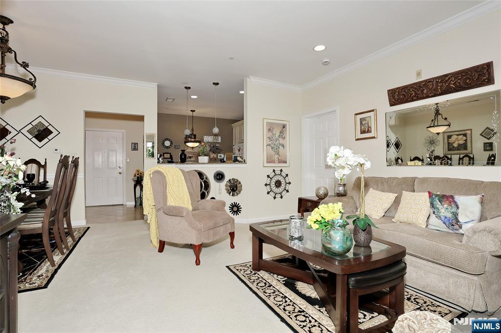 80 Ridgewood Road, Unit 117 Washington Township, NJ 07676 - Photo 12 of 46 Gallery Image 12