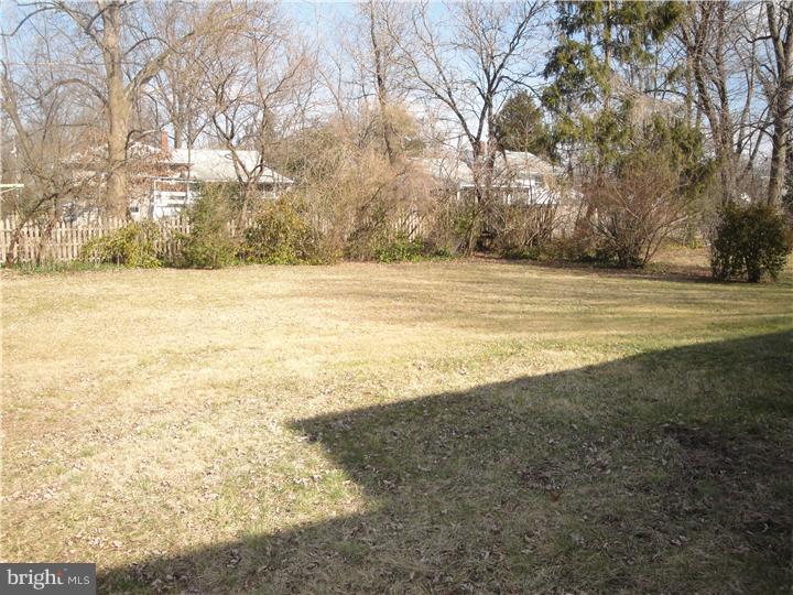 327 Sheffield Road Cherry Hill, NJ 08034 - Photo 21 of 23 Back Yard