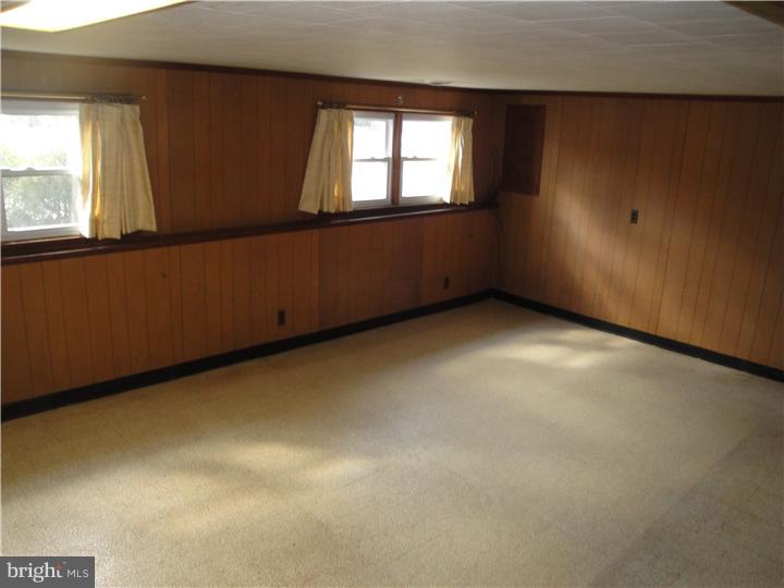 327 Sheffield Road Cherry Hill, NJ 08034 - Photo 8 of 23 Family Room